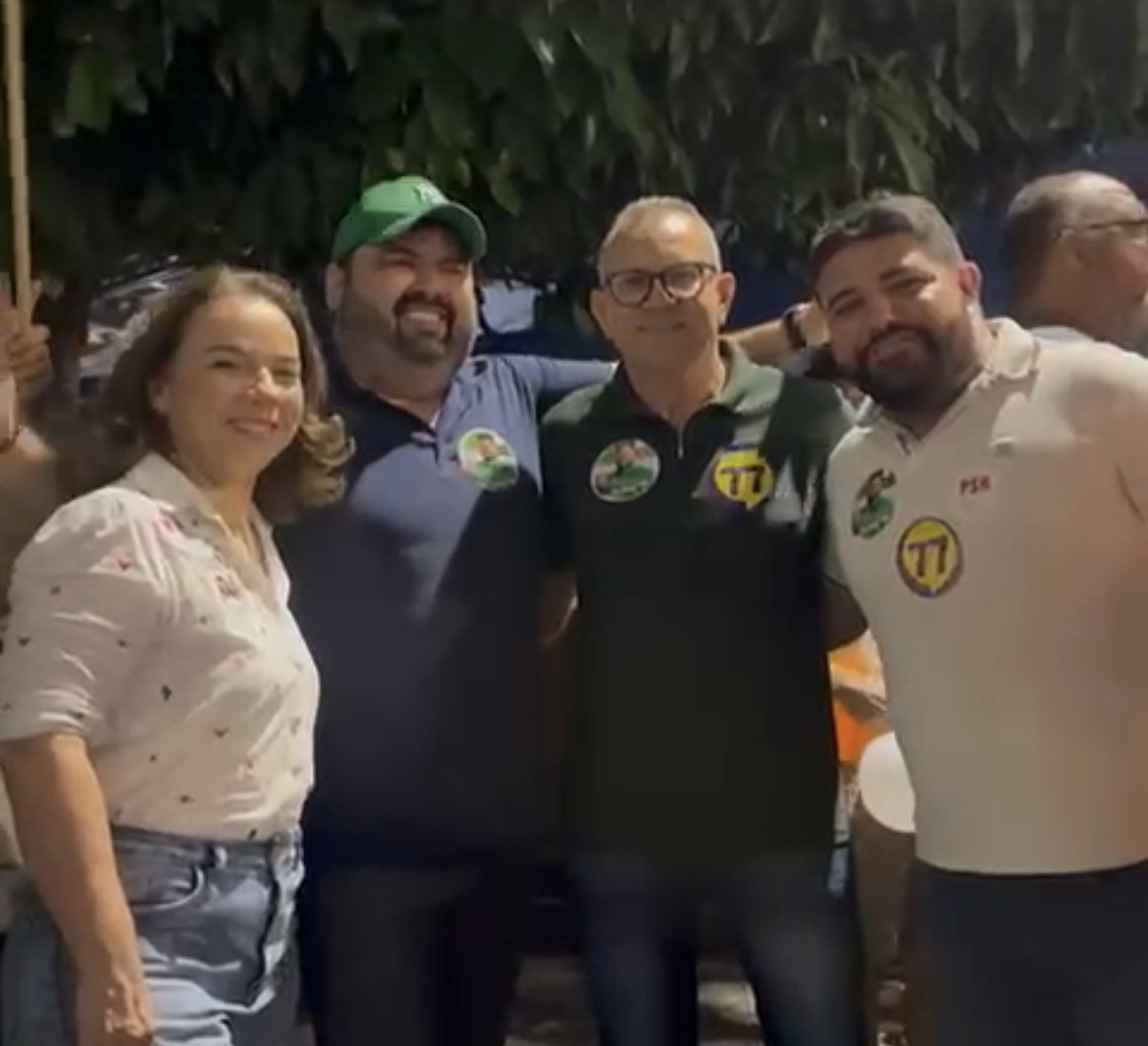 LARISSA ROSADO (PSB) FORTALECE CAMPANHA DE NILDA E ABRANTES EM PARNAMIRIM.